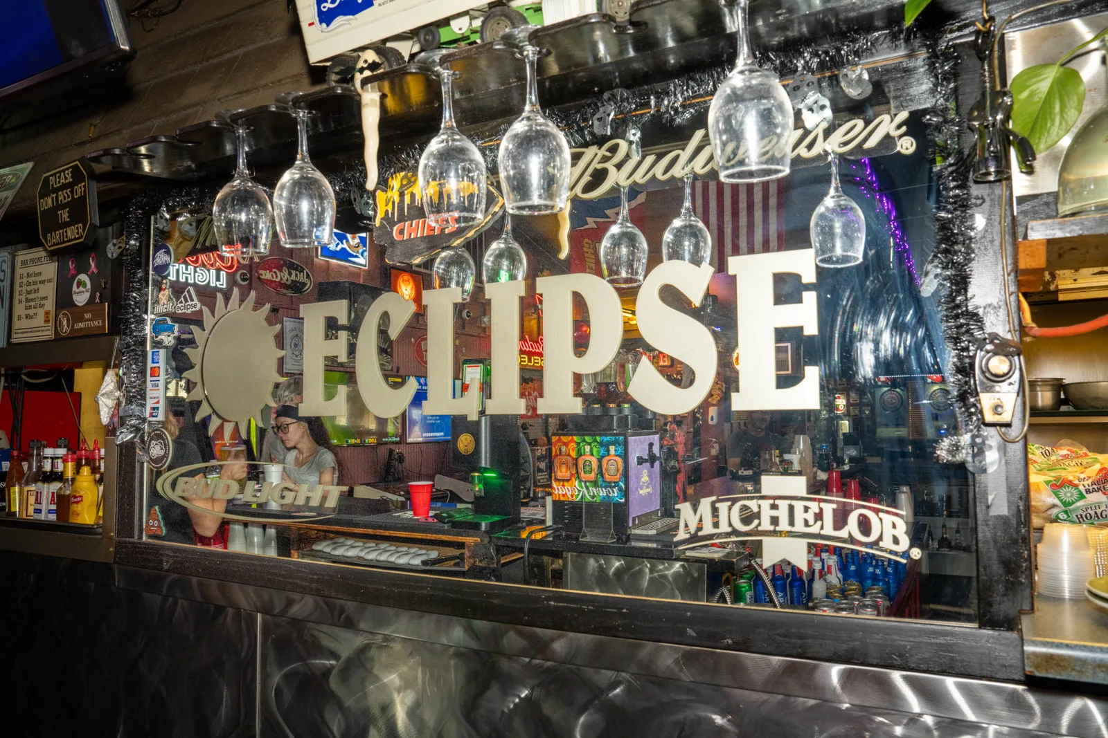 Eclipse Bar & Grill · photo 3 of 5
